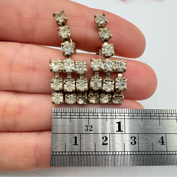 Vintage Prong Set Rhinestone Drop Earrings Prong Set Old Hollywood Glam Gala Fun - Picture 5 of 7